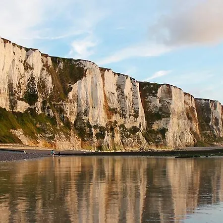 Maison La Perle Du Tréport 2 étoiles Avec Cour à 5 Mns à Pied La Hébergement de vacances *