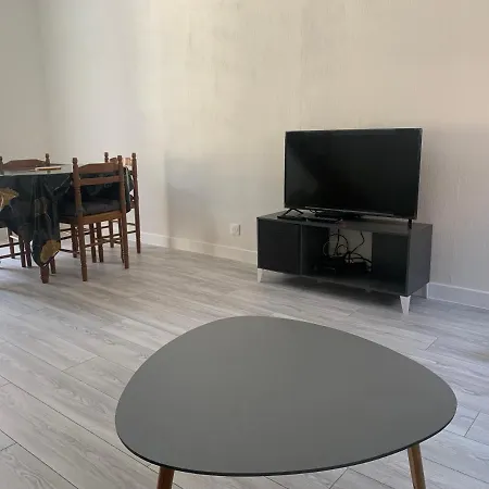 Hébergement de vacances Maison La Perle Du Tréport 2 étoiles Avec Cour à 5 Mns à Pied La Le Tréport