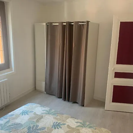 Maison La Perle Du Tréport 2 étoiles Avec Cour à 5 Mns à Pied La *