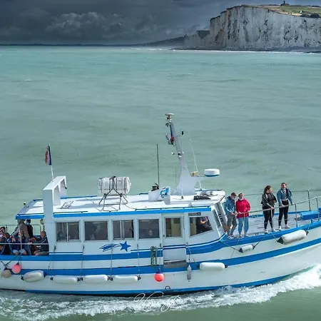 Maison La Perle Du Tréport 2 étoiles Avec Cour à 5 Mns à Pied La * Le Tréport